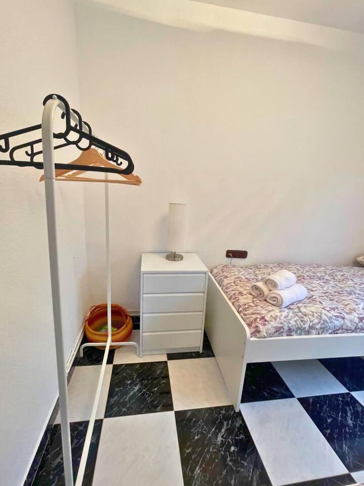 Casa Con Jardin En Ogijares Villa Exteriör bild