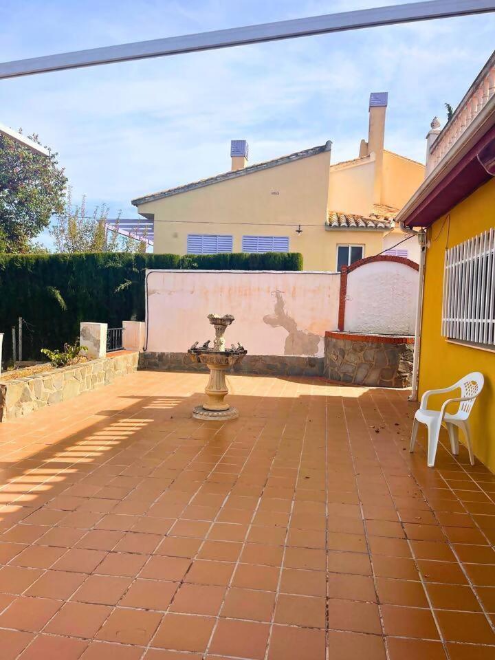 Casa Con Jardin En Ogijares Villa Exteriör bild